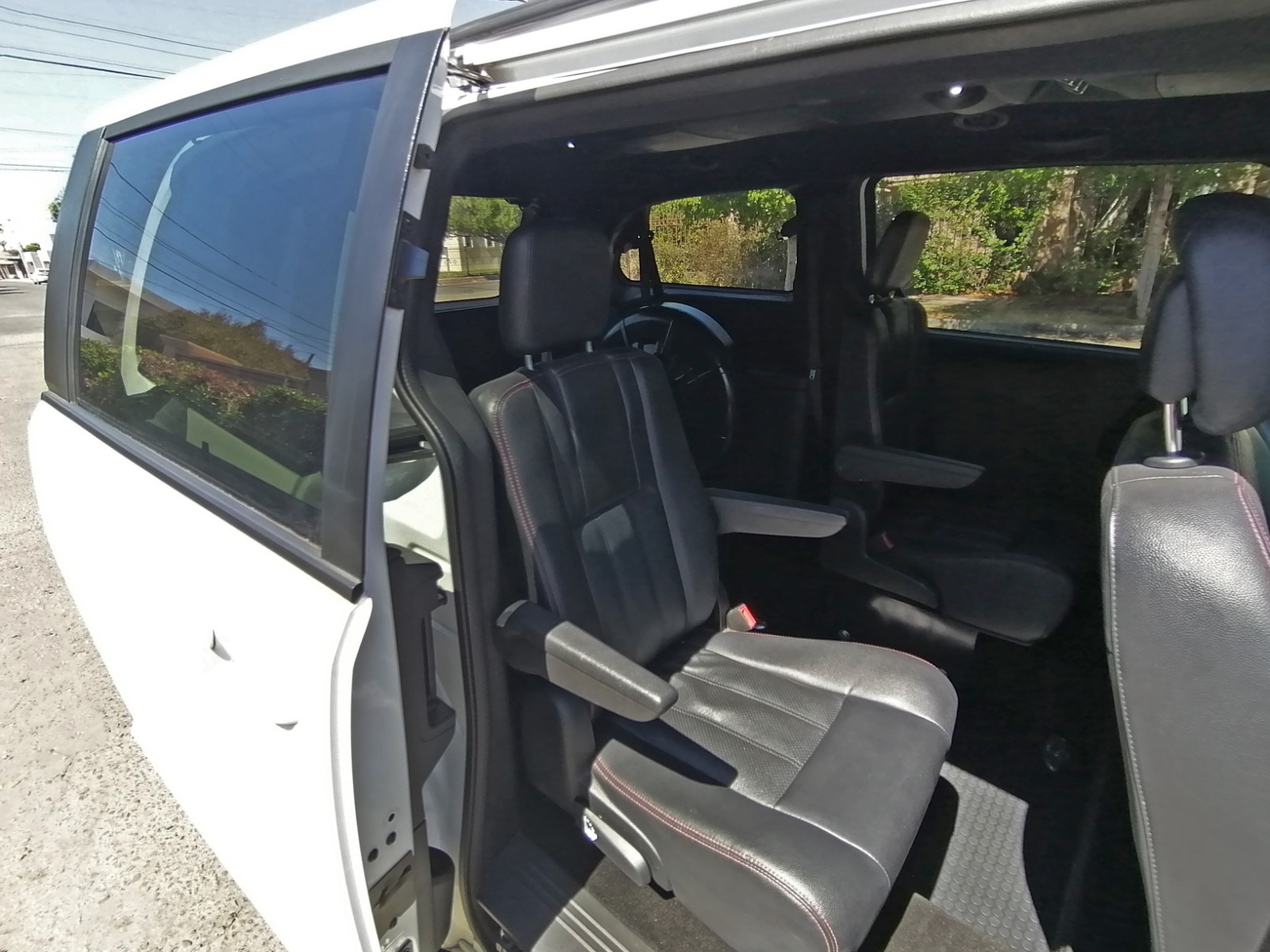 
								2019 Dodge Grand Caravan GT full									